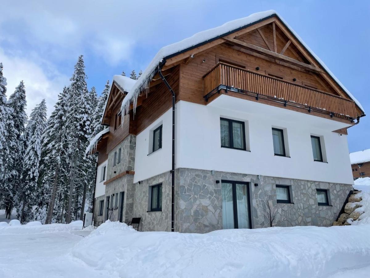 Apartmany Kellov Dom Deménvölgy Kültér fotó