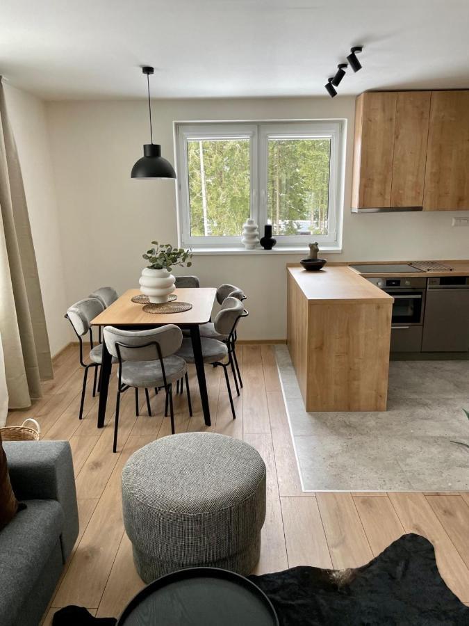 Apartmany Kellov Dom Deménvölgy Kültér fotó