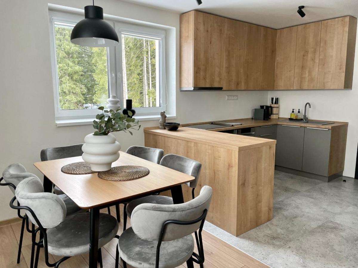 Apartmany Kellov Dom Deménvölgy Kültér fotó