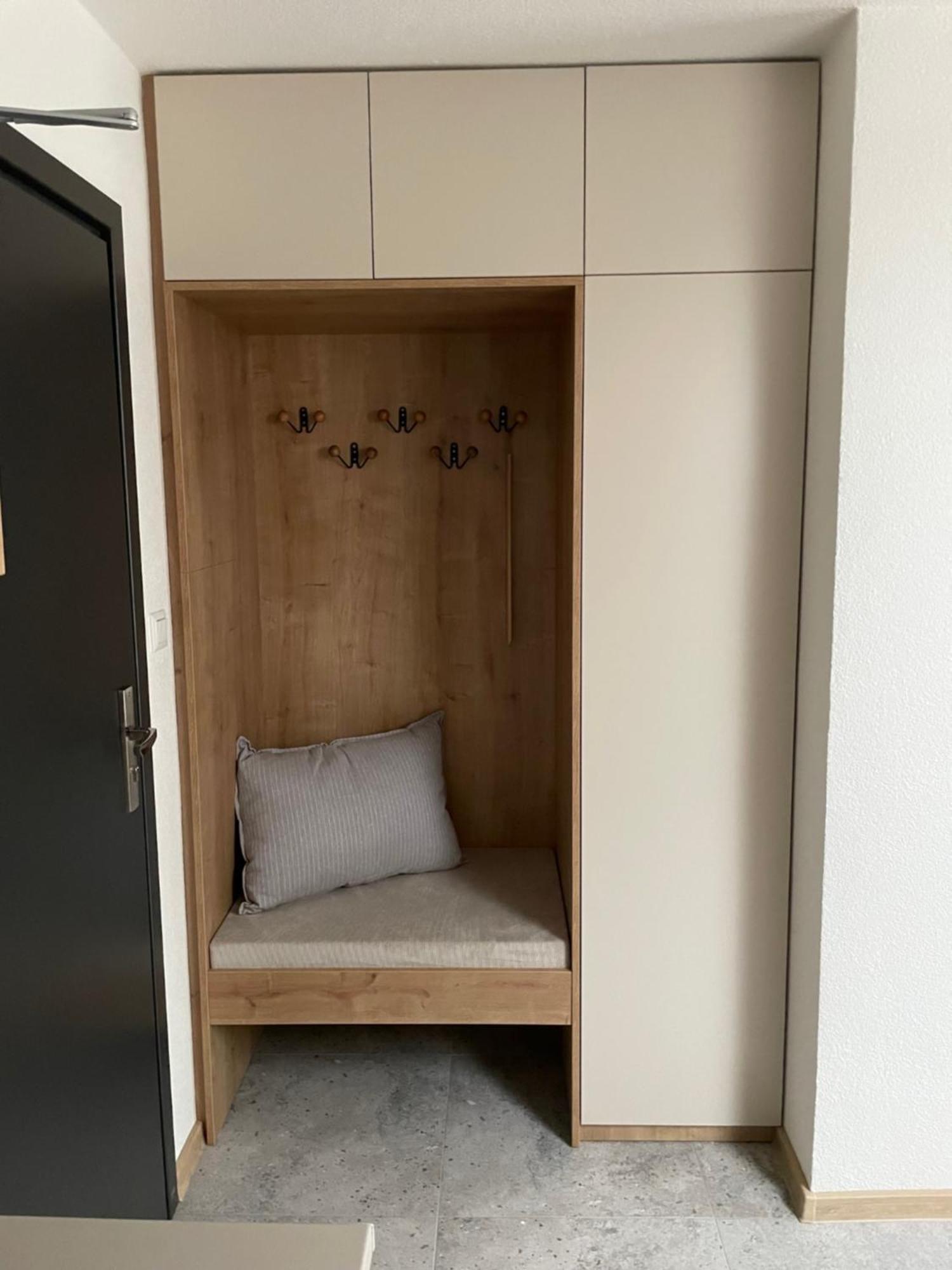 Apartmany Kellov Dom Deménvölgy Kültér fotó