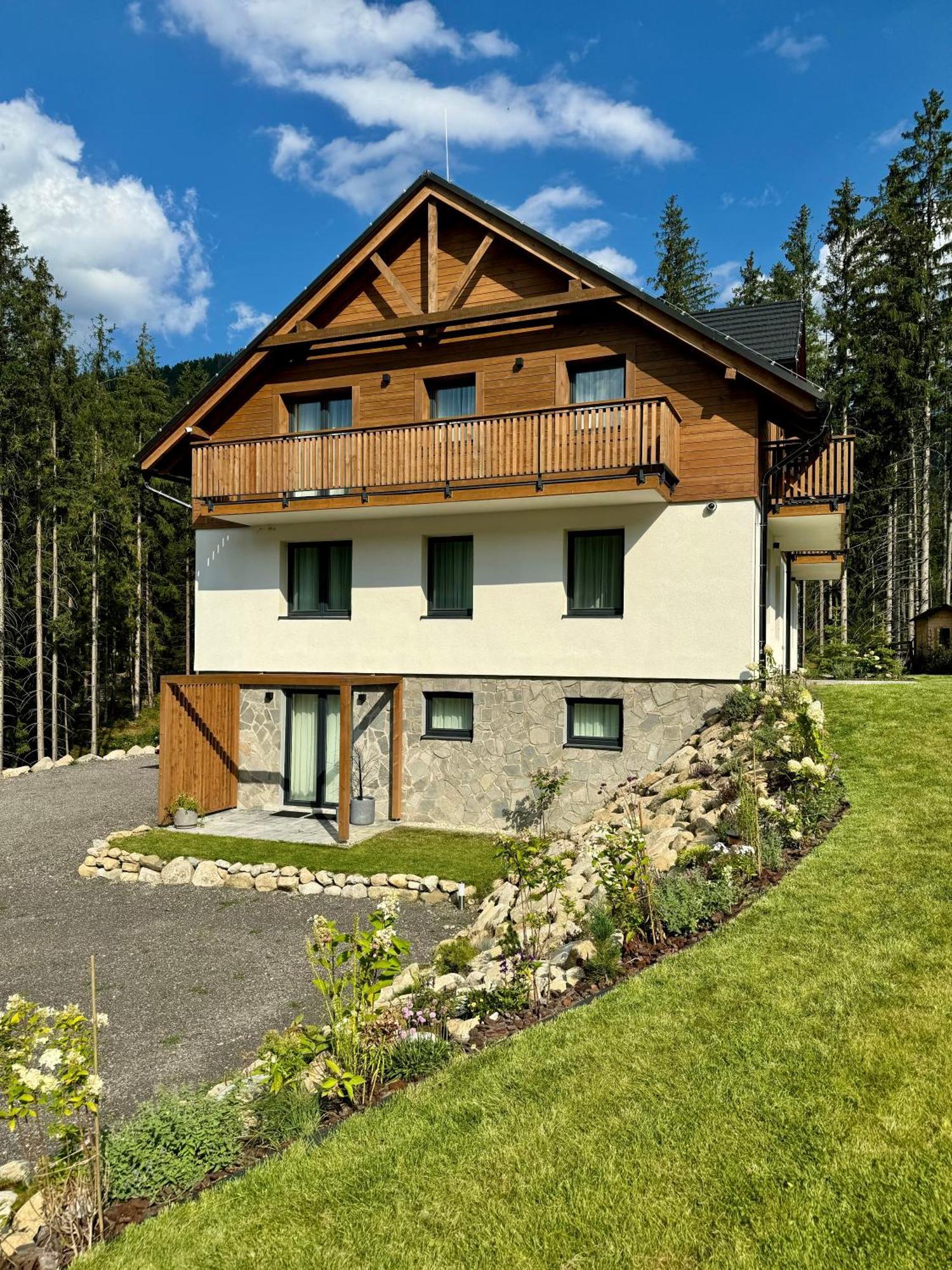 Apartmany Kellov Dom Deménvölgy Kültér fotó
