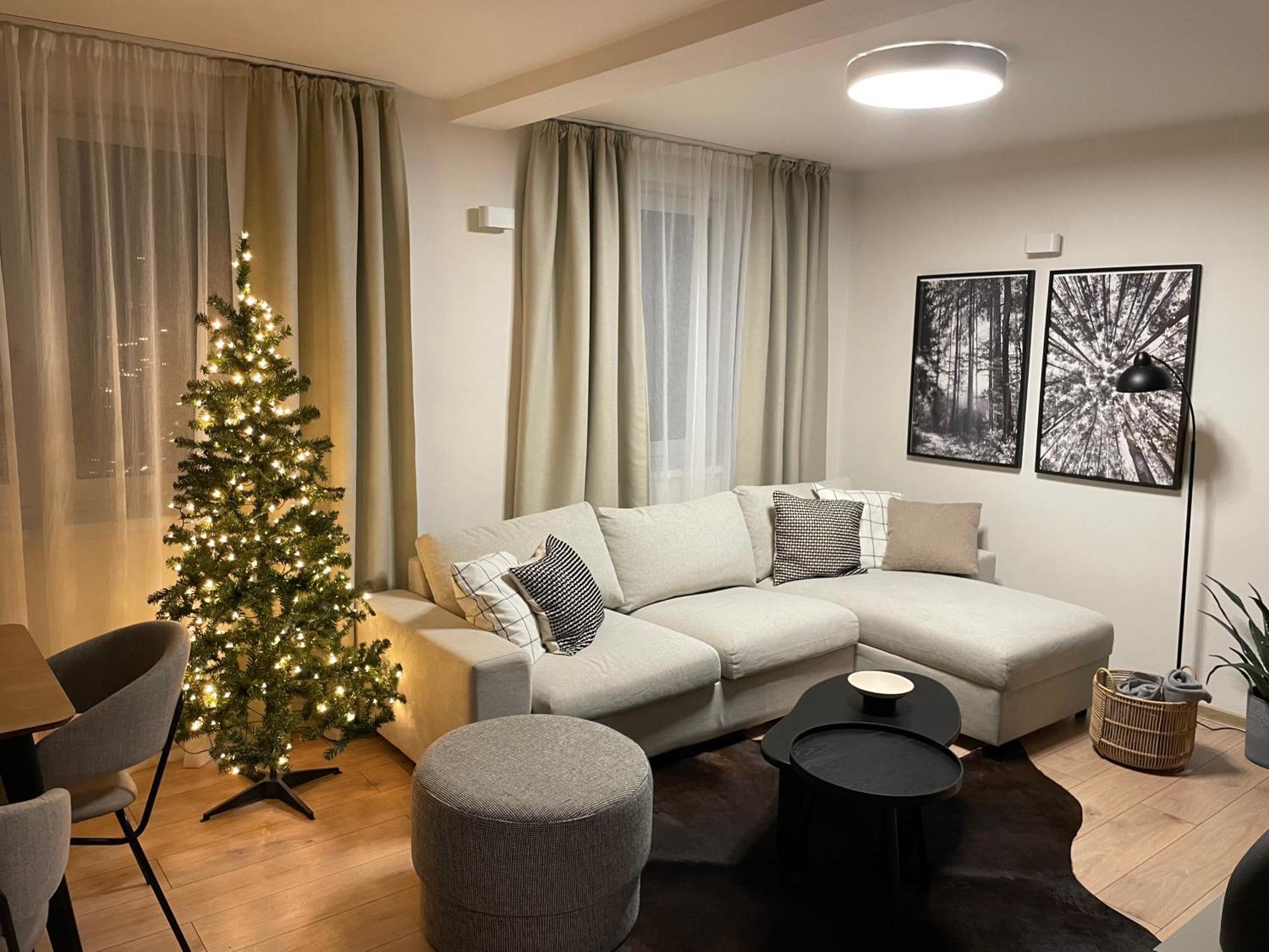 Apartmany Kellov Dom Deménvölgy Kültér fotó