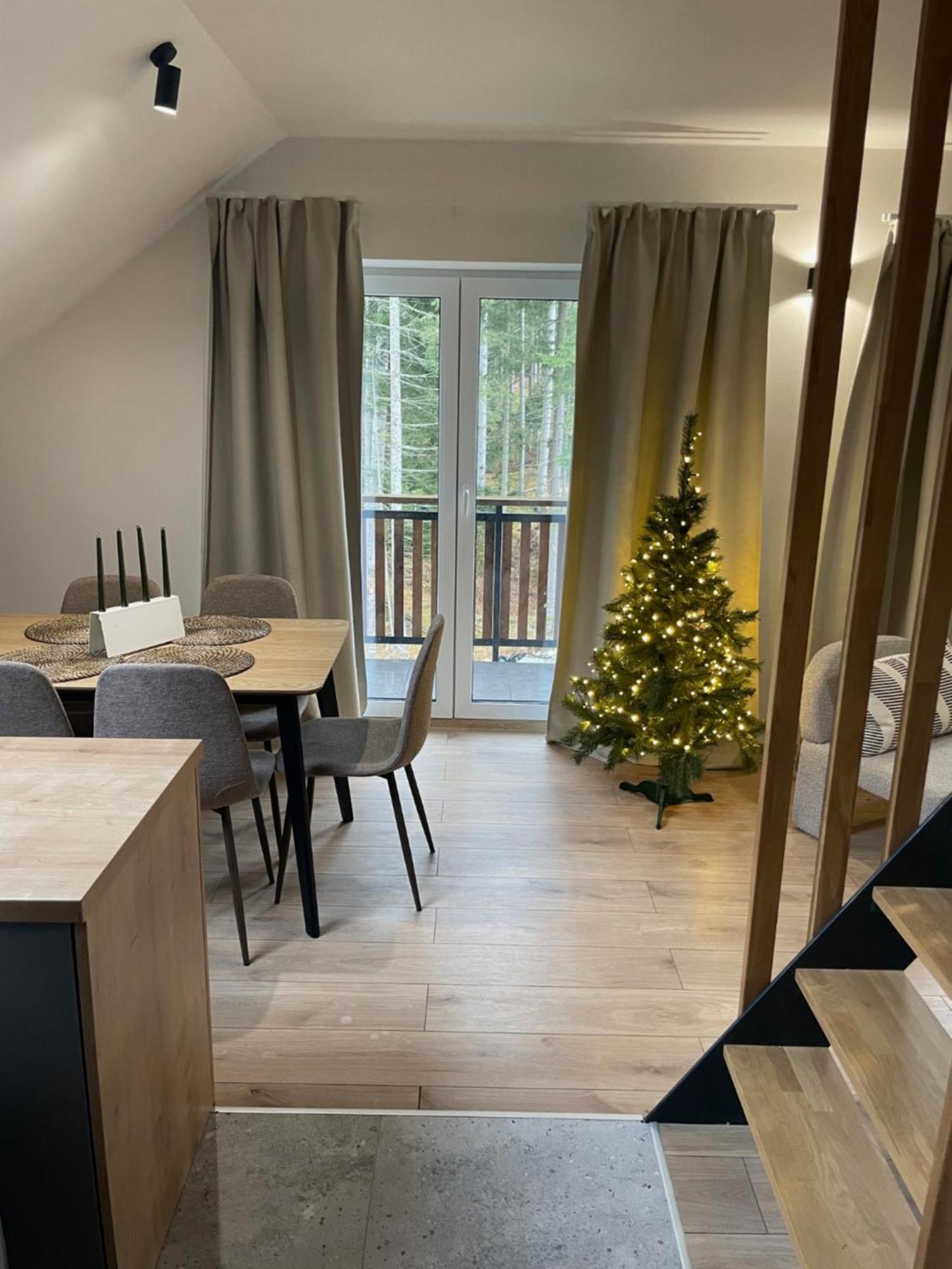 Apartmany Kellov Dom Deménvölgy Kültér fotó