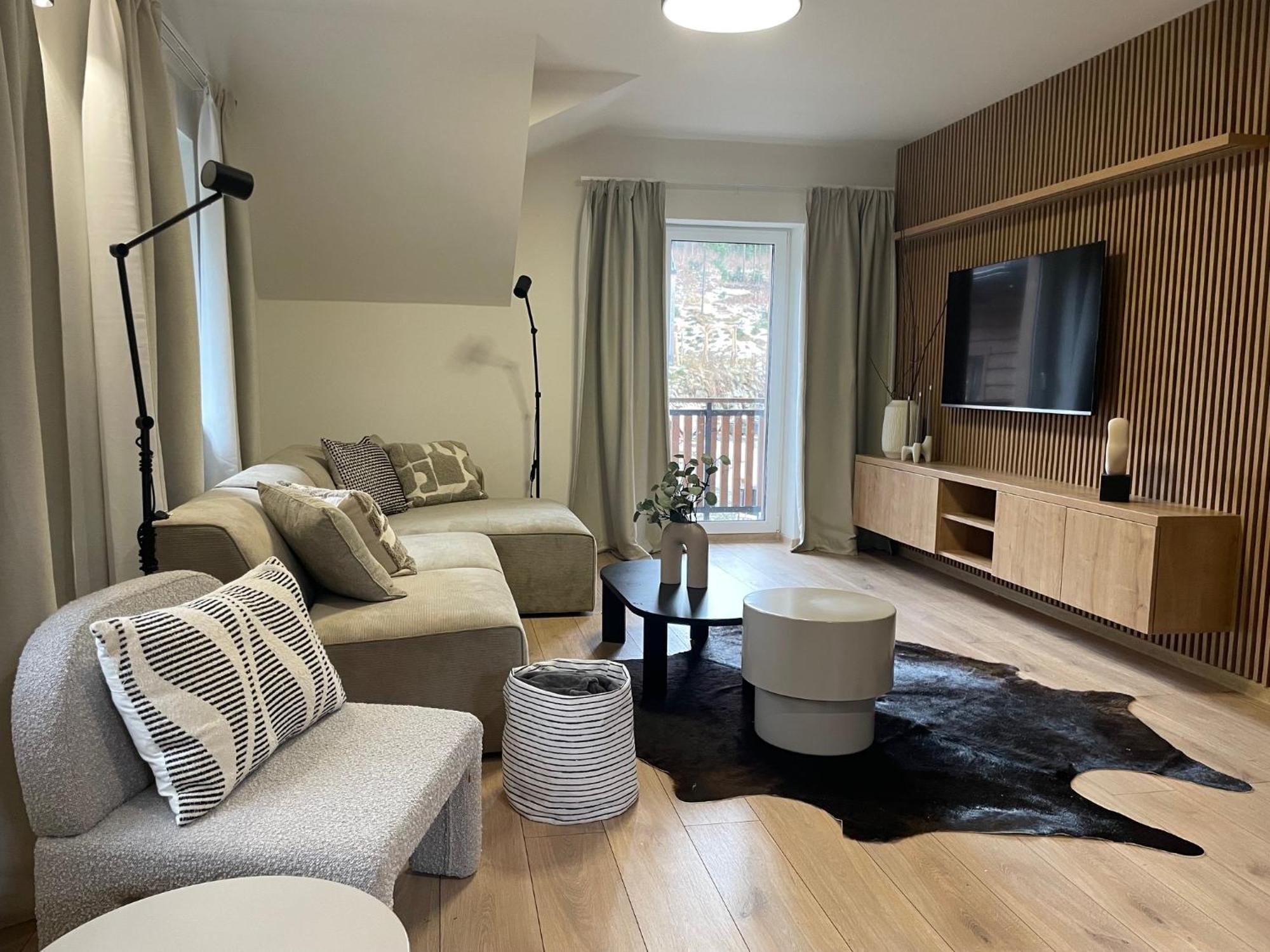 Apartmany Kellov Dom Deménvölgy Kültér fotó